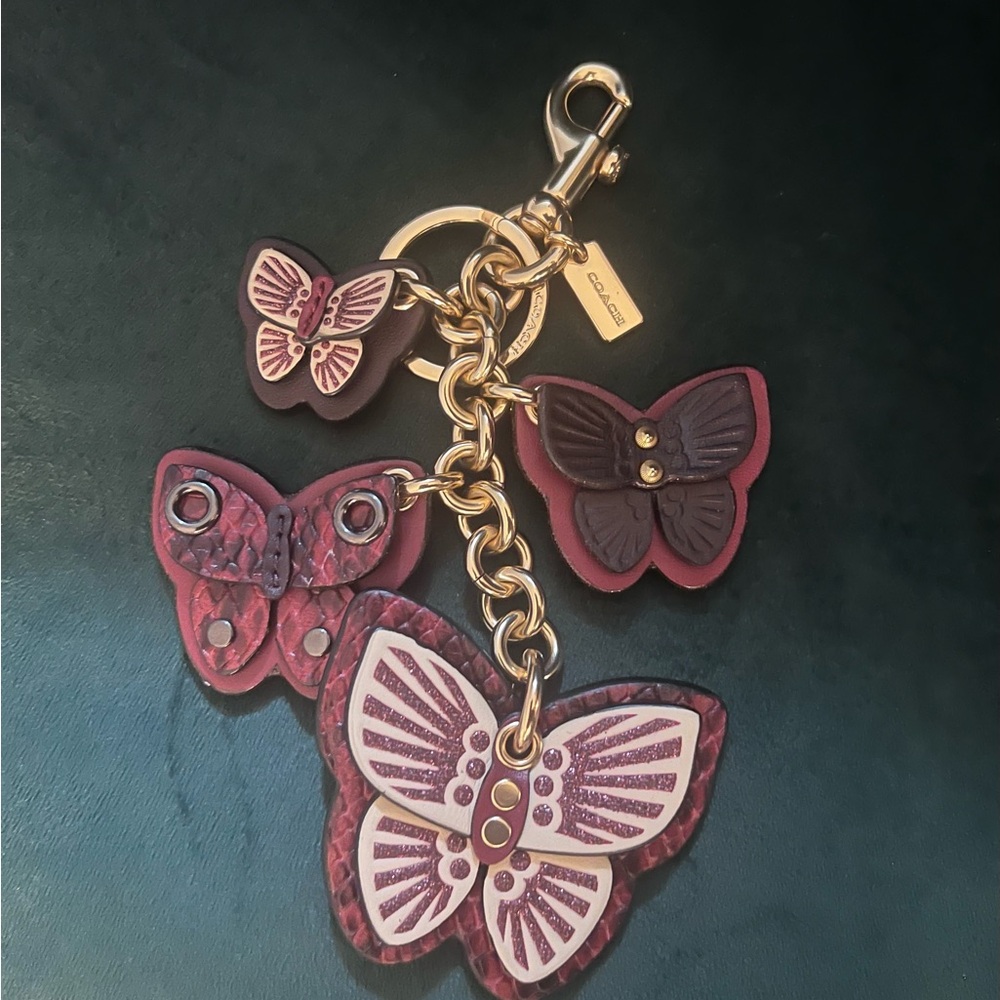 ‼️SOLD‼️Coach Butterfly Cluster Charm